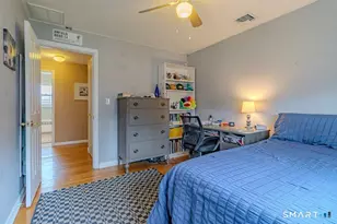 220 Oak Ridge Rd, Stratford, CT 06614 - Photo 20