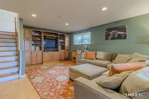 220 Oak Ridge Rd, Stratford, CT 06614 - Photo 24