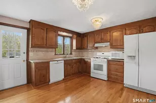 131 Torkom Dr, New Britain, CT 06053 - Photo 14