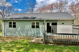 242 Lakeview Ave, Waterbury, CT 06705 - Photo 2