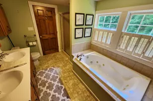 425 Pomeroy Ave, Meriden, CT 06450 - Photo 12