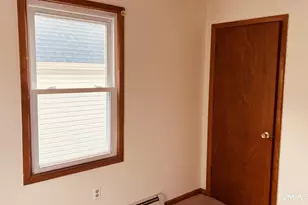 311 Alba Ave, Bridgeport, CT 06606 - Photo 10