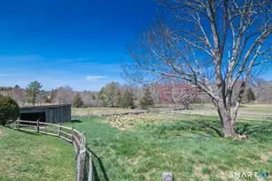 246 Heritage Rd, Putnam, CT 06260 - Photo 14