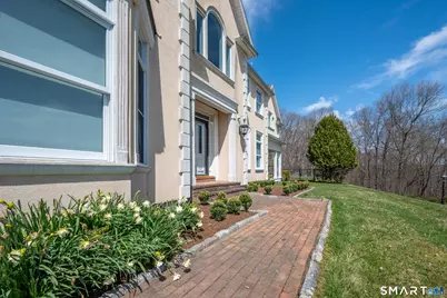 48 Coach Light Drive, Woodbury, CT 06798 - Photo 6