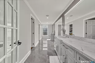 48 Coach Light Dr, Woodbury, CT 06798 - Photo 24