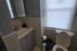 163 Chapel St, New Haven, CT 06513 - Photo 4