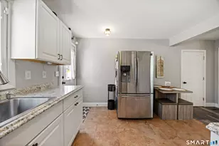 101 Sunset Dr, Derby, CT 06418 - Photo 14