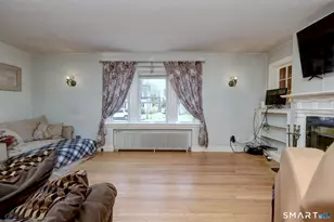 60 Rochford Ave, Hamden, CT 06514 - Photo 8