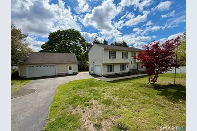24 Quarry Street, Norwich, CT 06360 - Photo 2