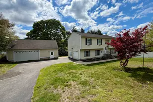 24 Quarry St, Norwich, CT 06360 - Photo 2