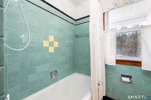 203 Willimantic Rd, Chaplin, CT 06235 - Photo 18