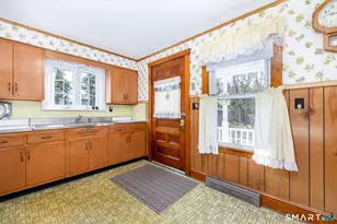 203 Willimantic Rd, Chaplin, CT 06235 - Photo 10