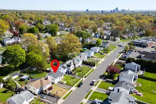34 Crocker Ave, West Hartford, CT 06110 - Photo 30