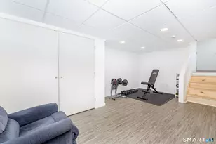 34 Crocker Ave, West Hartford, CT 06110 - Photo 18