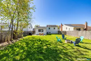 34 Crocker Ave, West Hartford, CT 06110 - Photo 28
