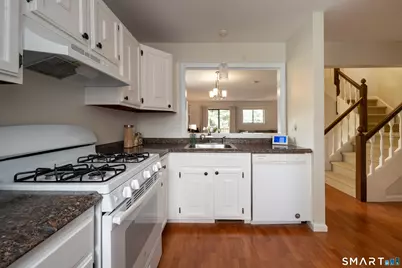 59 Danforth Lane, West Hartford, CT 06110 - Photo 12