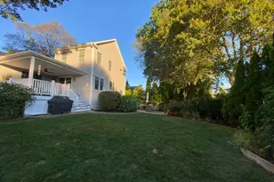 12 Howe Pl, Milford, CT 06460 - Photo 34