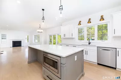 173 Willow Creek Lane, Southington, CT 06489 - Photo 12