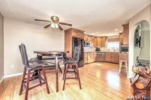 8 Inverness Square, Middletown, CT 06457 - Photo 6
