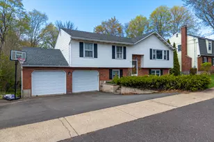 417 S Main St, Wallingford, CT 06492 - Photo 2