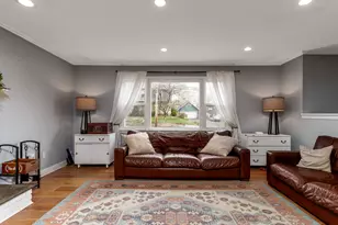 417 S Main St, Wallingford, CT 06492 - Photo 6