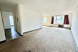54 W North St, Stamford, CT 06902 - Photo 6