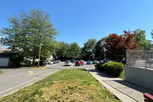 54 W North St, Stamford, CT 06902 - Photo 28