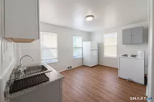 96 Franklin St, Meriden, CT 06450 - Photo 4