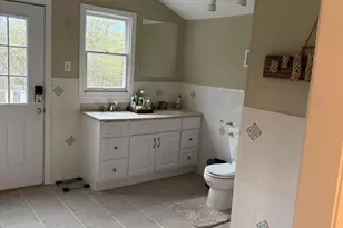 16 Diana Dr, Woodbridge, CT 06525 - Photo 28