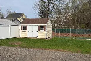 163 Collins St, New Britain, CT 06051 - Photo 16