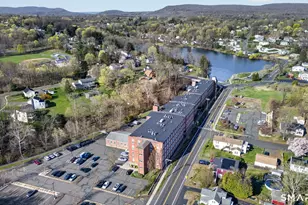 10 Main St, Berlin, CT 06037 - Photo 30