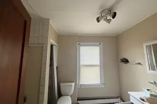 334 Blue Hills Ave, Hartford, CT 06112 - Photo 6