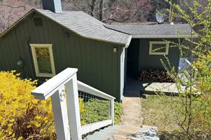 74 Cove Rd, Haddam, CT 06438 - Photo 2
