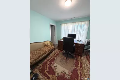 28-A Jefferson Avenue, Danbury, CT 06810 - Photo 16