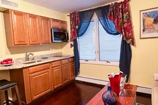 135 Claudia Dr, Stratford, CT 06614 - Photo 6