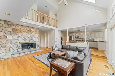 35 Aarons Court, Ridgefield, CT 06877 - Photo 8