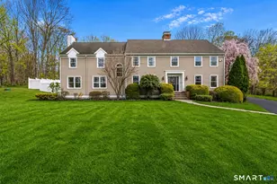 35 Aarons Ct, Ridgefield, CT 06877 - Photo 2