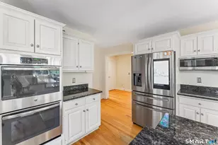35 Aarons Ct, Ridgefield, CT 06877 - Photo 14
