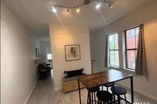 16 Essex St, Hartford, CT 06114 - Photo 12