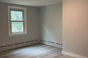 102 Horton Ave, Meriden, CT 06450 - Photo 12