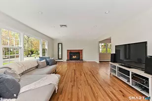 163 MacGregor Dr, Stamford, CT 06902 - Photo 4