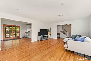 163 MacGregor Dr, Stamford, CT 06902 - Photo 6