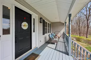 13 King St, Danbury, CT 06811 - Photo 2