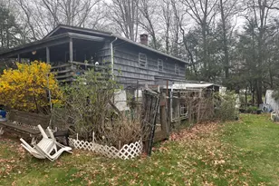 19 Henry Pl, Windham, CT 06256 - Photo 4
