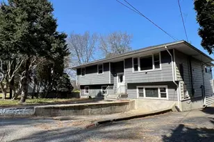 158 River Rd, Shelton, CT 06484 - Photo 2
