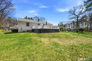 108 Pleasant View Dr, Killingly, CT 06241 - Photo 8