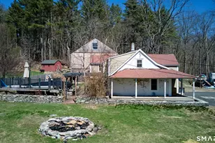 3 Woodstock Ave W, Putnam, CT 06260 - Photo 2