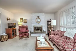 615 James Farm Rd, Stratford, CT 06614 - Photo 8