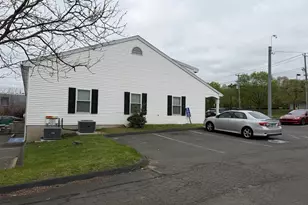 244 Queen St, Southington, CT 06489 - Photo 4