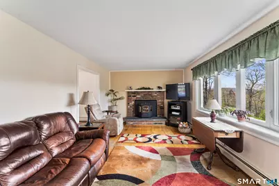 120 Luna Trl Extension, Southbury, CT 06488 - Photo 4